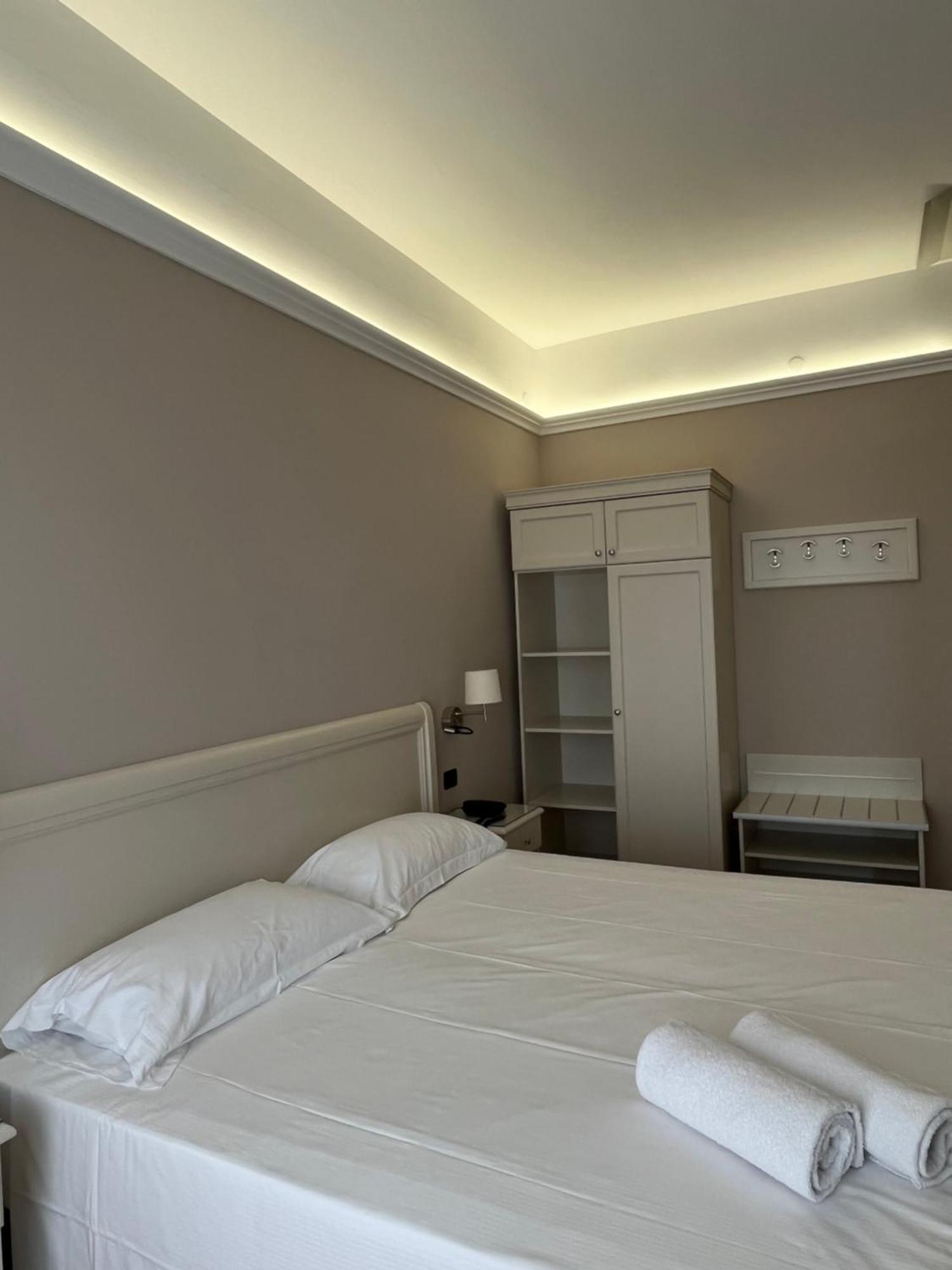 Hotel Aquila Castelfranco Emilia Buitenkant foto