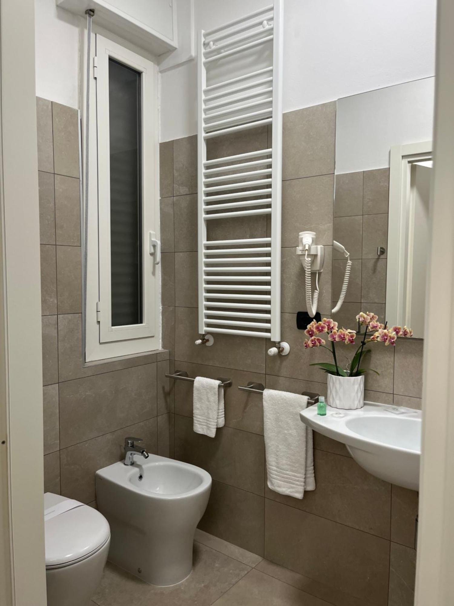 Hotel Aquila Castelfranco Emilia Buitenkant foto