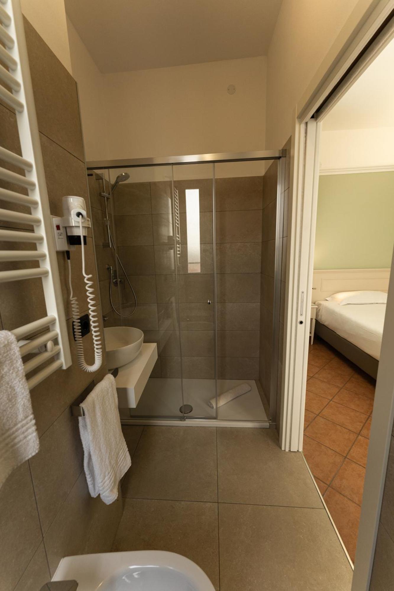 Hotel Aquila Castelfranco Emilia Buitenkant foto